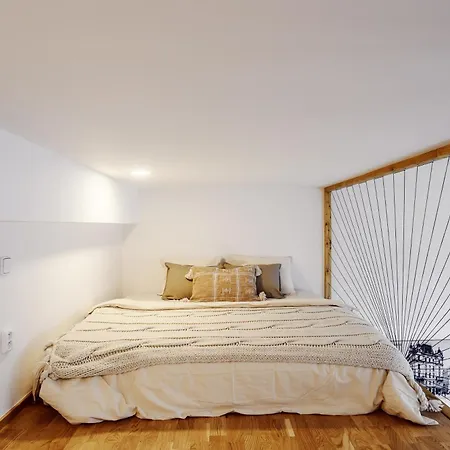 Koliste U Divadla Apartman